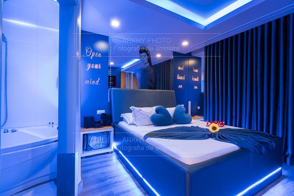 Motel Emocoes Nogueira da Regedoura エクステリア 写真