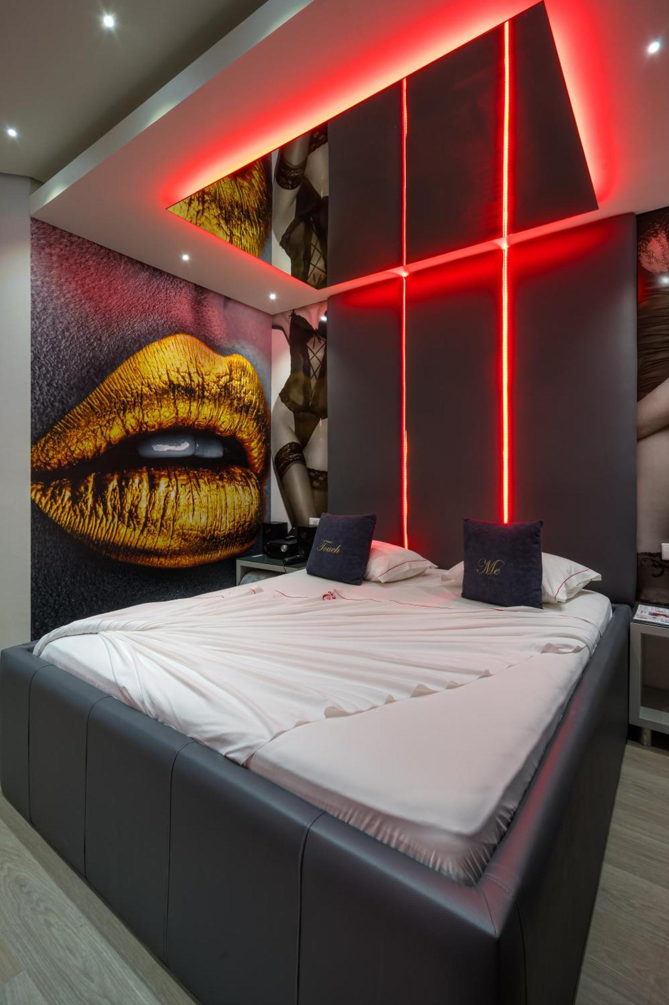 Motel Emocoes Nogueira da Regedoura エクステリア 写真